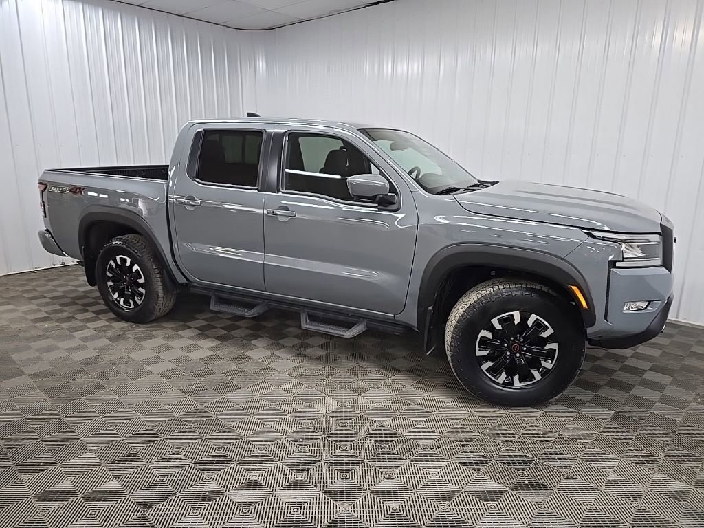 Used 2023 Nissan Frontier PRO-4X w/ Pro Convenience Package image 1