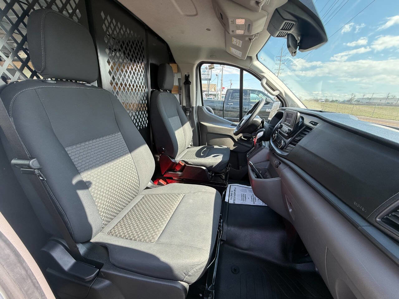 Used 2024 Ford Transit 250 Low Roof w/ Exterior Upgrade Package image 9