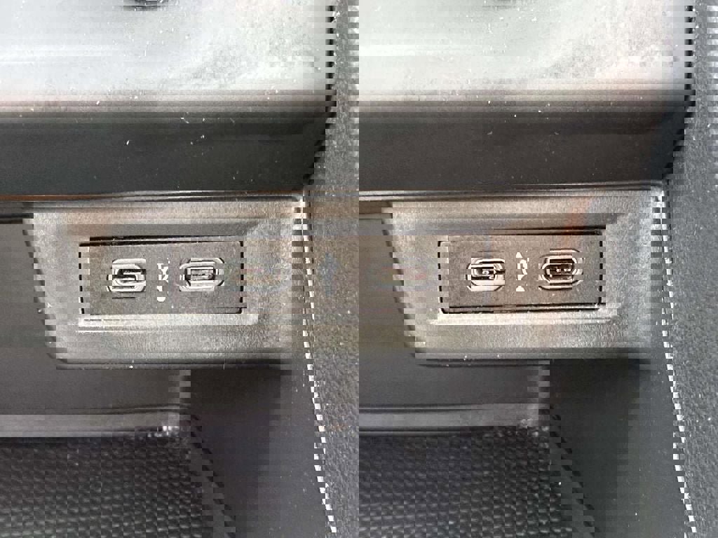 Used 2021 Volkswagen Jetta S w/ Driver Assistance Package image 19