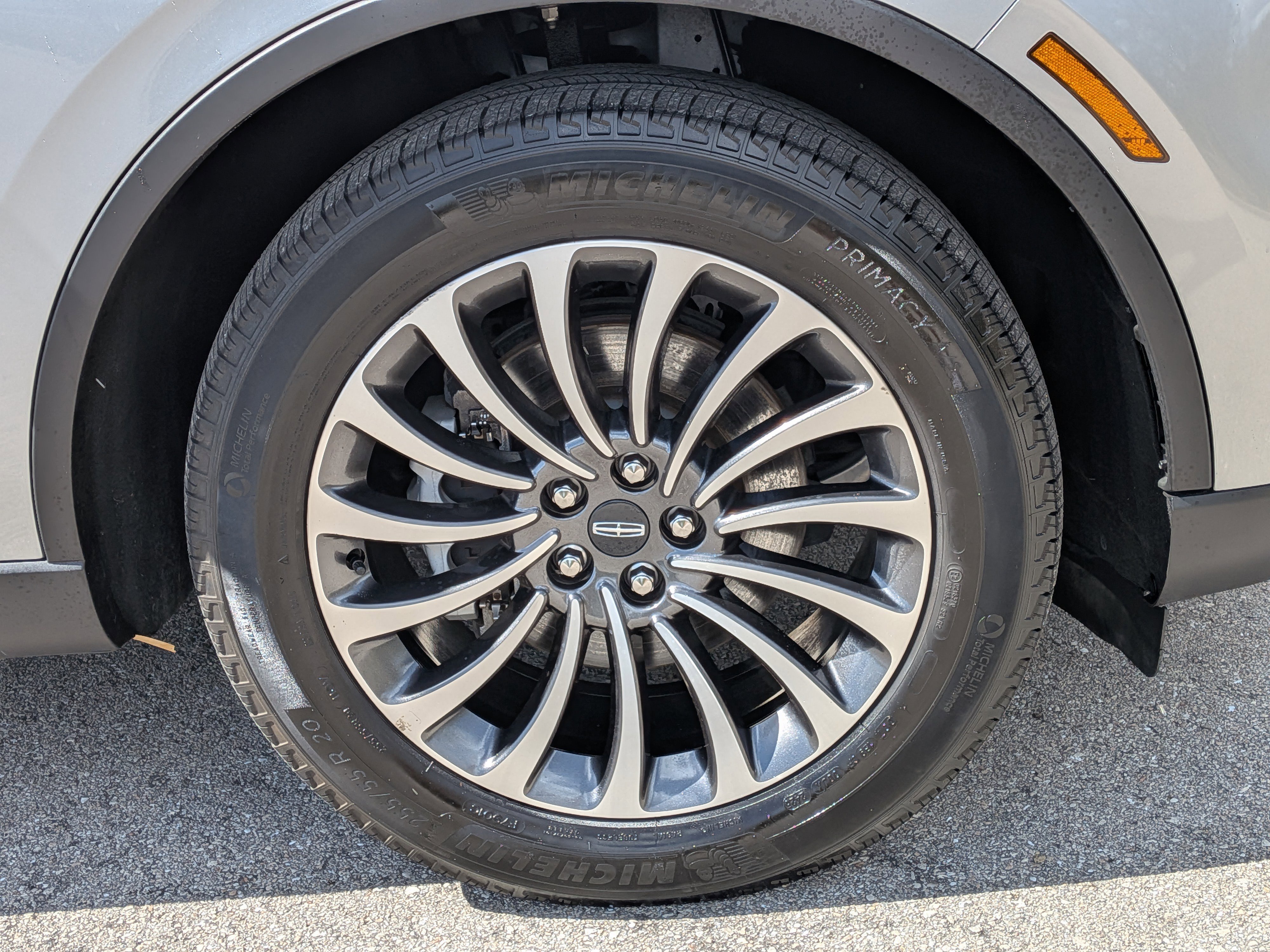 Used 2023 Lincoln Aviator Reserve image 11