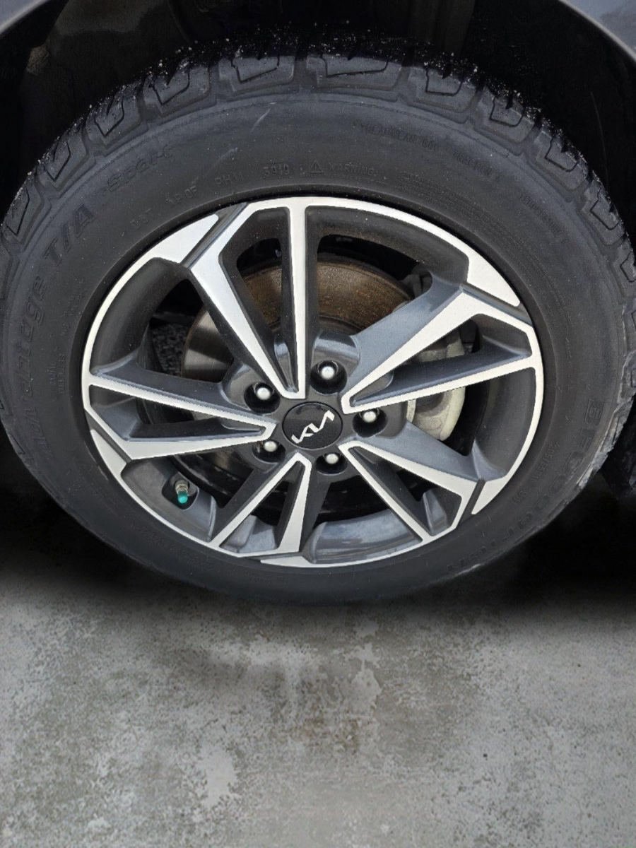 Used 2023 Kia Forte LXS w/ LXS Technology Package FWD image 24