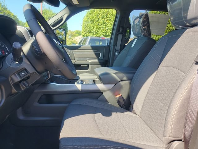 New 2026 RAM 2500 Big Horn AWD/4WD image 5