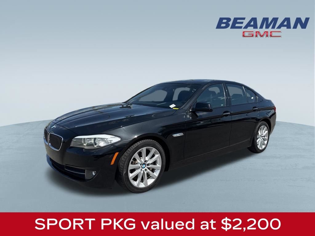 Used 2011 BMW 528i Sedan image 3