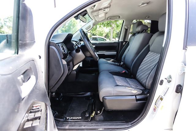 Used 2018 Toyota Tundra SR5 AWD/4WD image 42