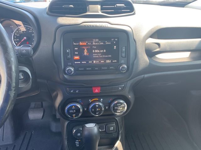 Used 2016 Jeep Renegade Limited AWD/4WD image 30