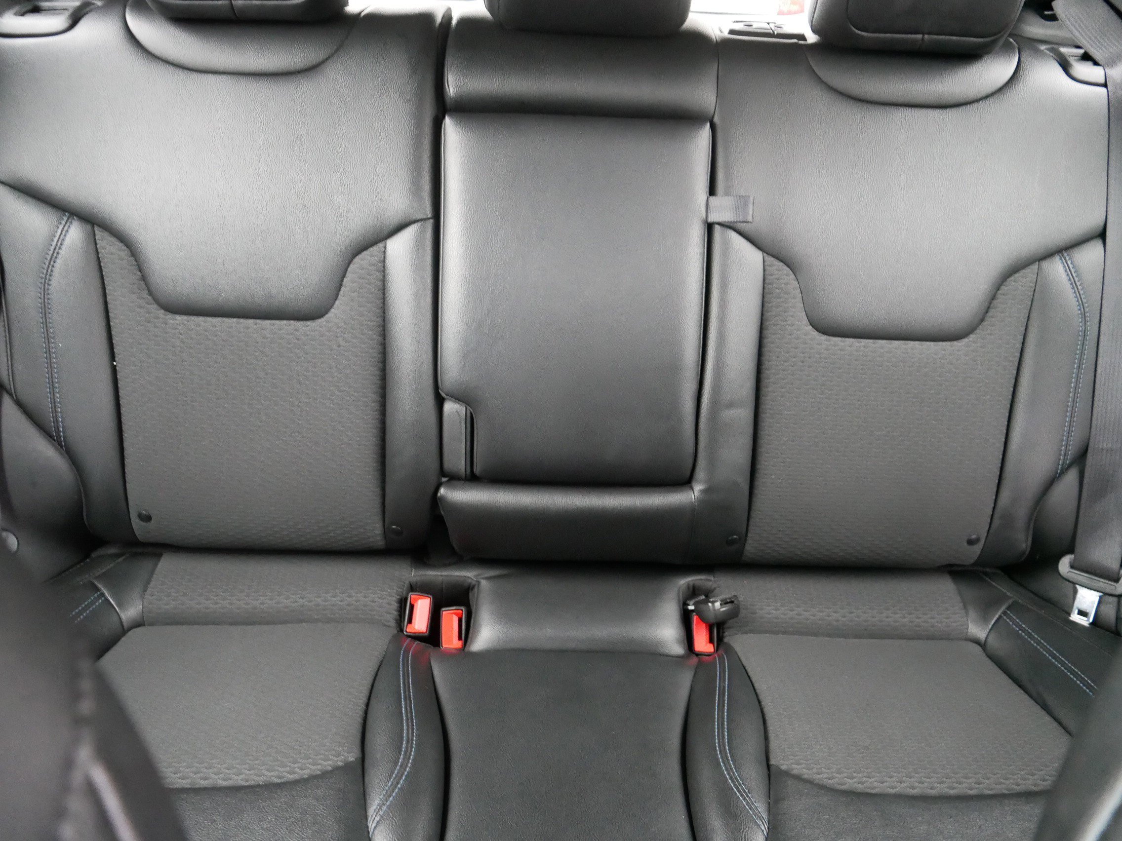 Certified 2024 Jeep Compass Latitude image 13