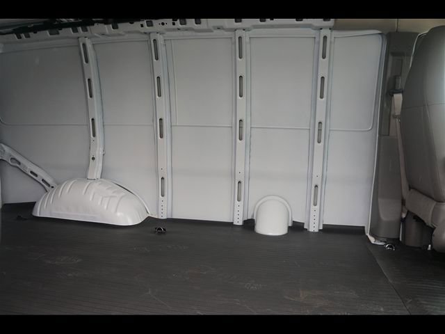 New 2025 Chevrolet Express 2500 image 18