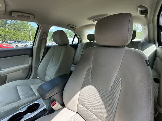 Used 2011 Ford Fusion SE w/ 201A Rapid Spec Order Code FWD image 12