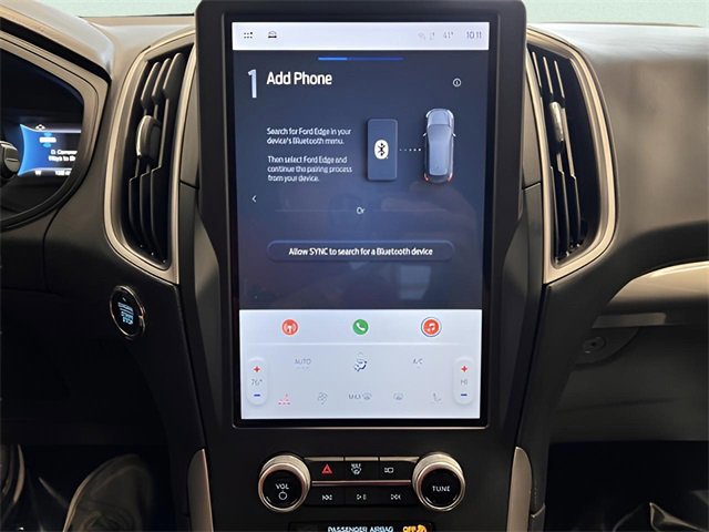 Used 2023 Ford Edge SEL image 21