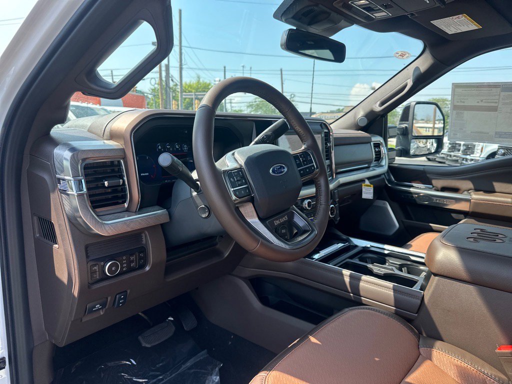 New 2025 Ford F250 King Ranch image 17