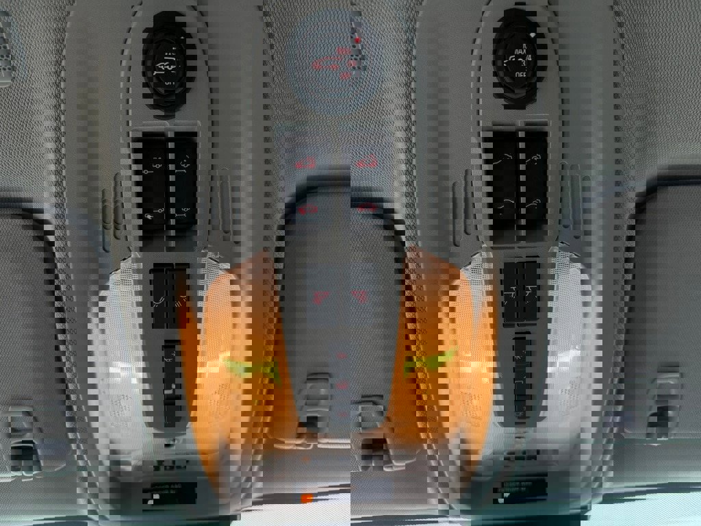 Used 2017 GMC Terrain SLT w/ Open Road Package image 23