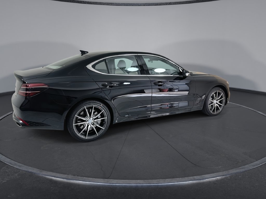 New 2026 Genesis G70 2.5T RWD image 9