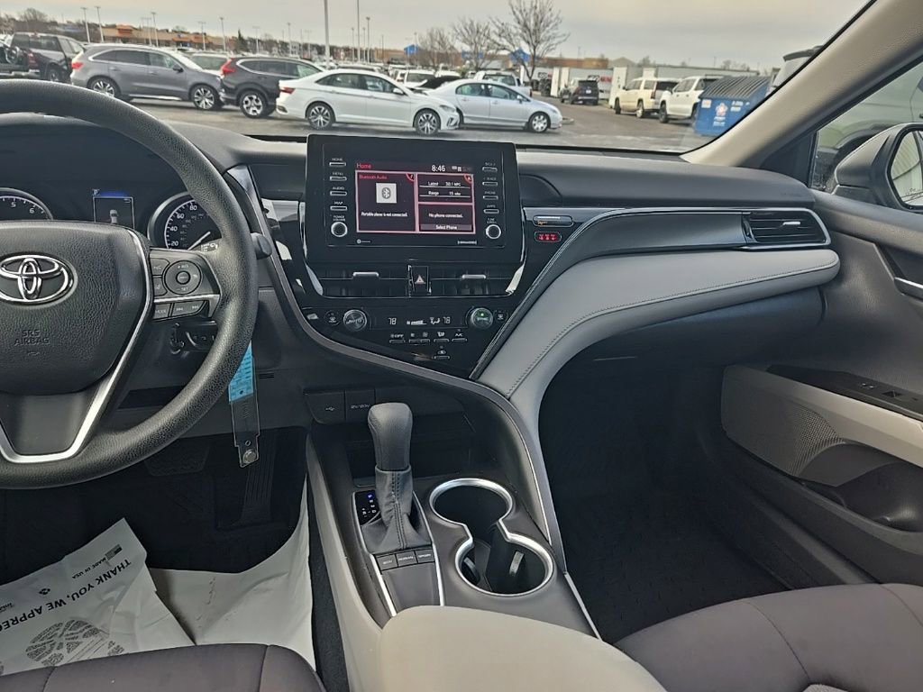 Used 2023 Toyota Camry LE image 27