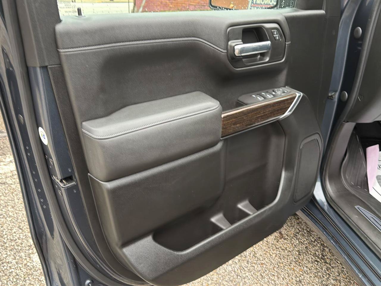 Used 2021 GMC Sierra 1500 SLE AWD/4WD image 16