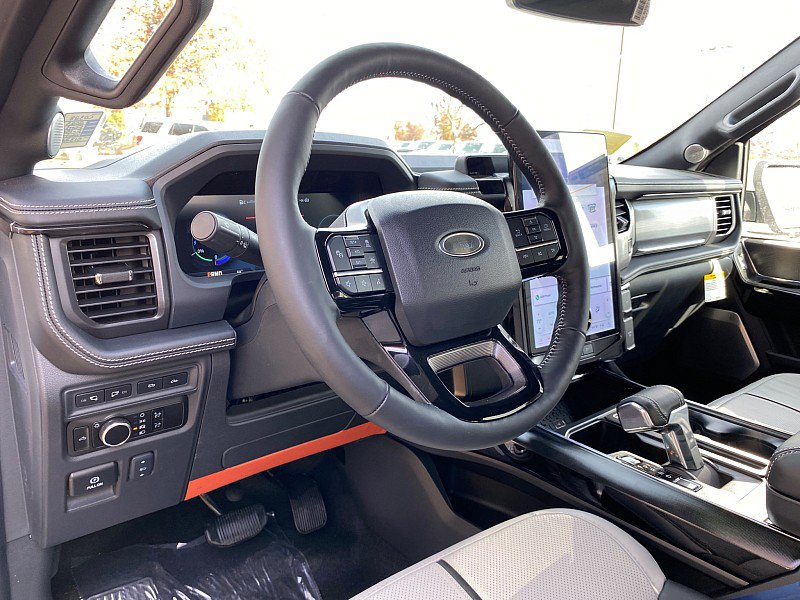 New 2023 Ford F150 Lightning Platinum AWD/4WD image 13