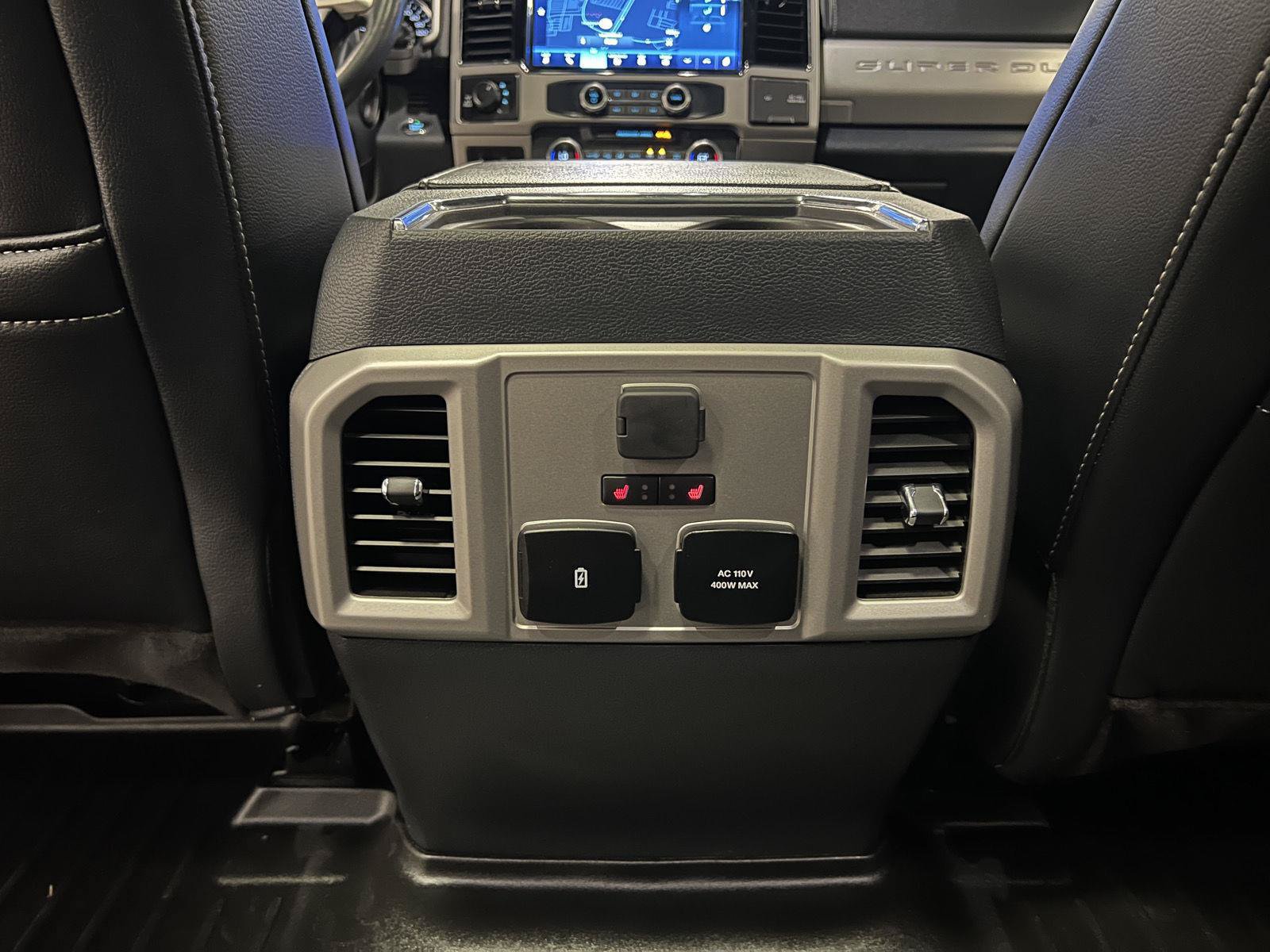 Used 2022 Ford F350 Lariat w/ Lariat Ultimate Package AWD/4WD image 32