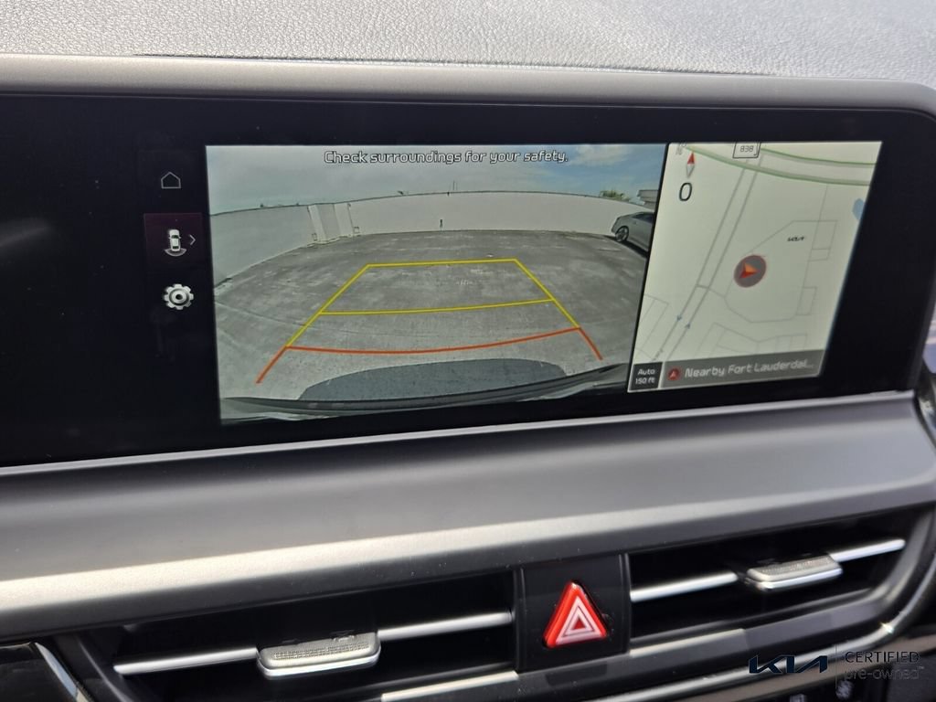 Certified 2025 Kia Seltos X-Line AWD/4WD image 23