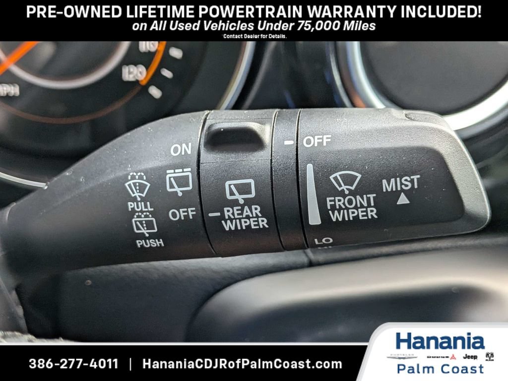 Used 2023 Jeep Wrangler Unlimited Sahara AWD/4WD image 27