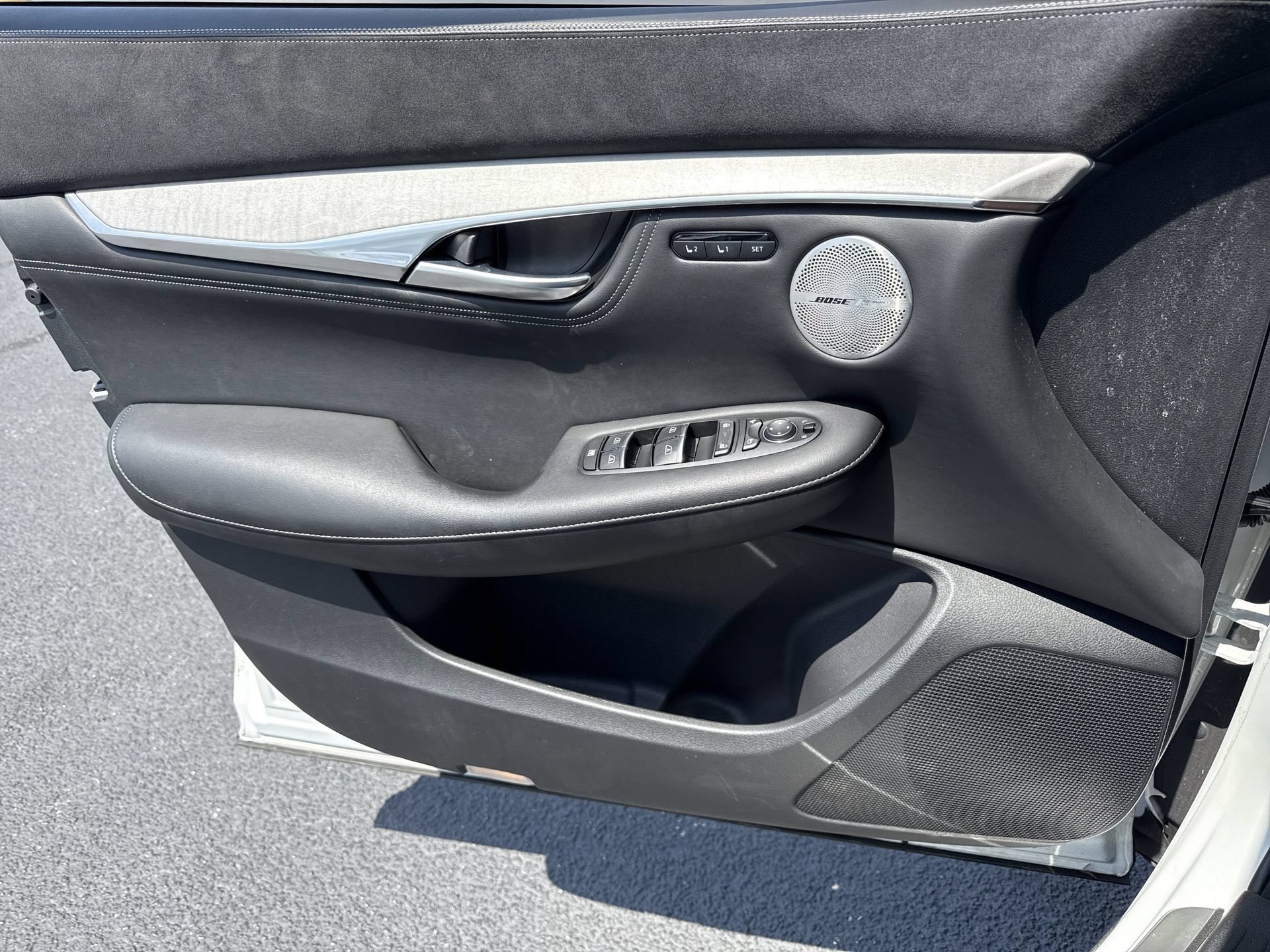 Used 2023 INFINITI QX50 Sensory FWD image 11