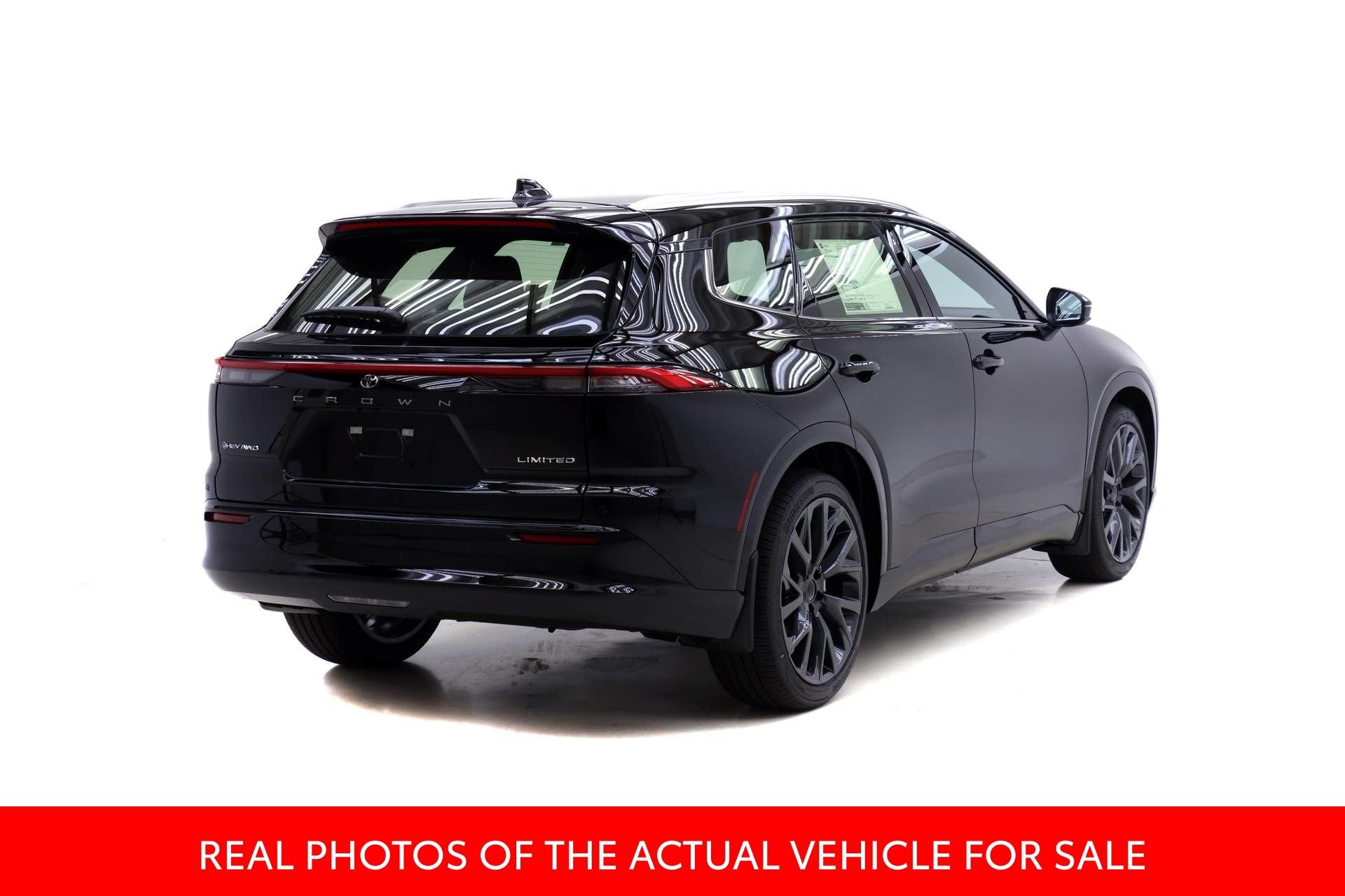 New 2026 Toyota Crown Signia w/ Advanced Technology Package AWD/4WD image 2