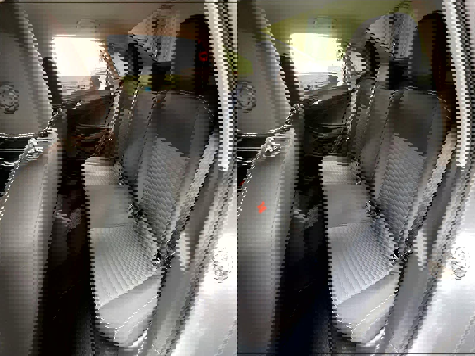 Used 2025 Volkswagen Jetta S image 27