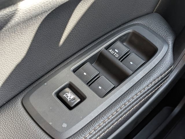 Used 2021 Ford Ranger Lariat w/ Tremor Off-Road Package AWD/4WD image 23