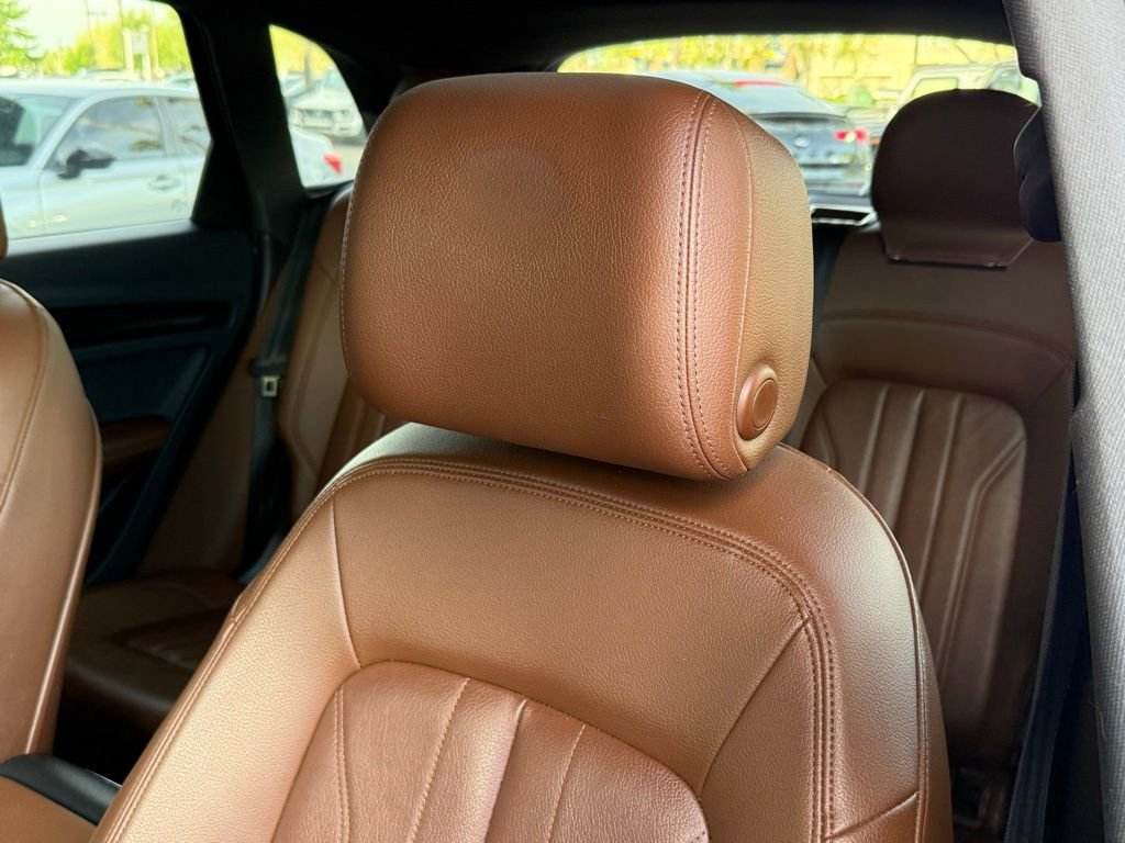 Used 2019 Audi Q5 2.0T Premium Plus w/ Premium Plus Package image 3