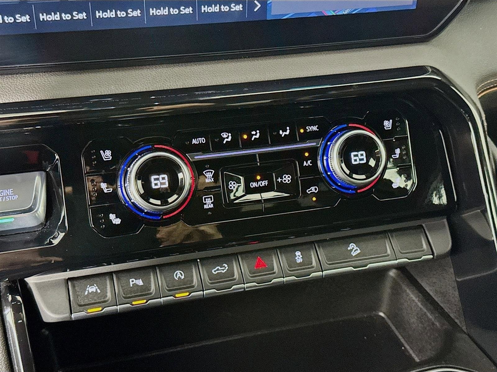 Certified 2025 GMC Sierra 1500 AT4 w/ AT4 Premium Package image 18