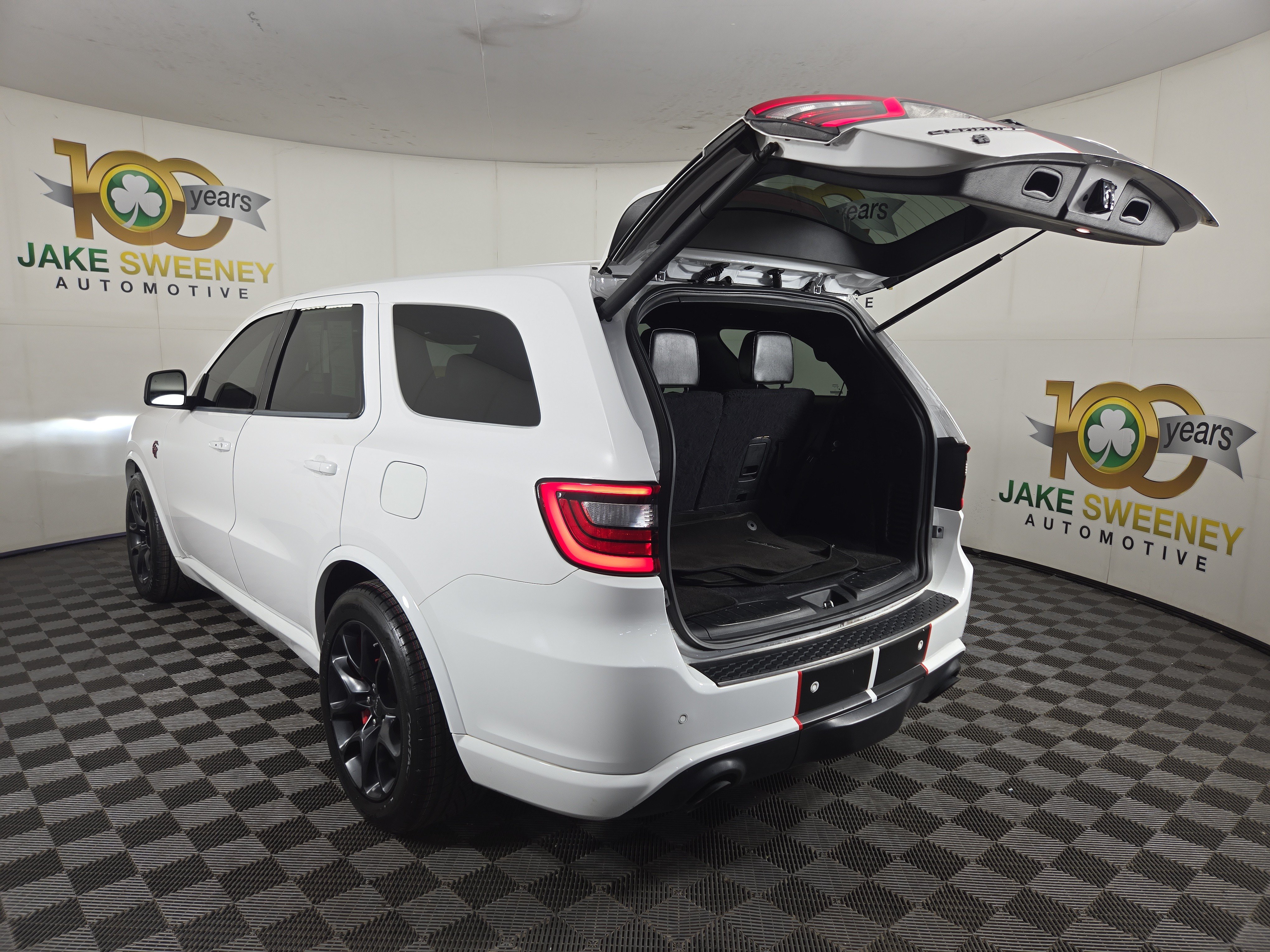 Used 2021 Dodge Durango SRT Hellcat w/ Technology Group AWD/4WD image 36
