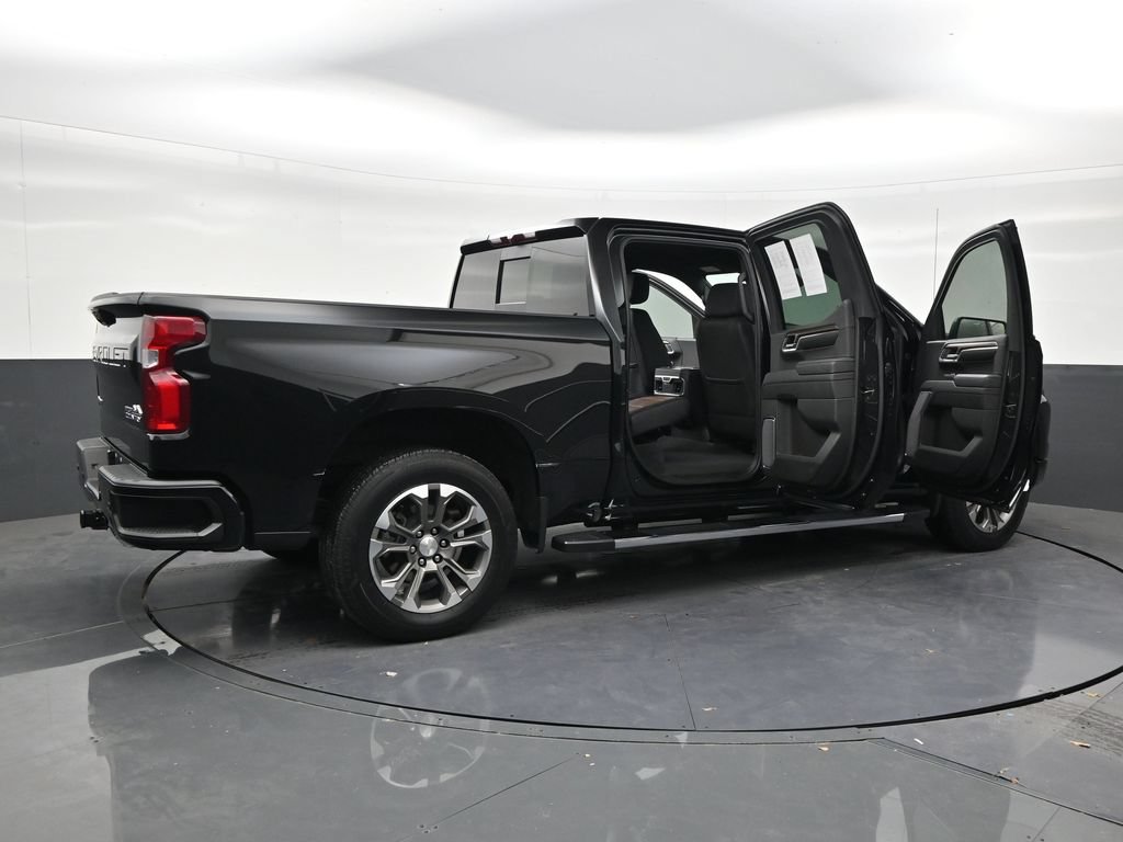 Used 2024 Chevrolet Silverado 1500 High Country RWD image 28