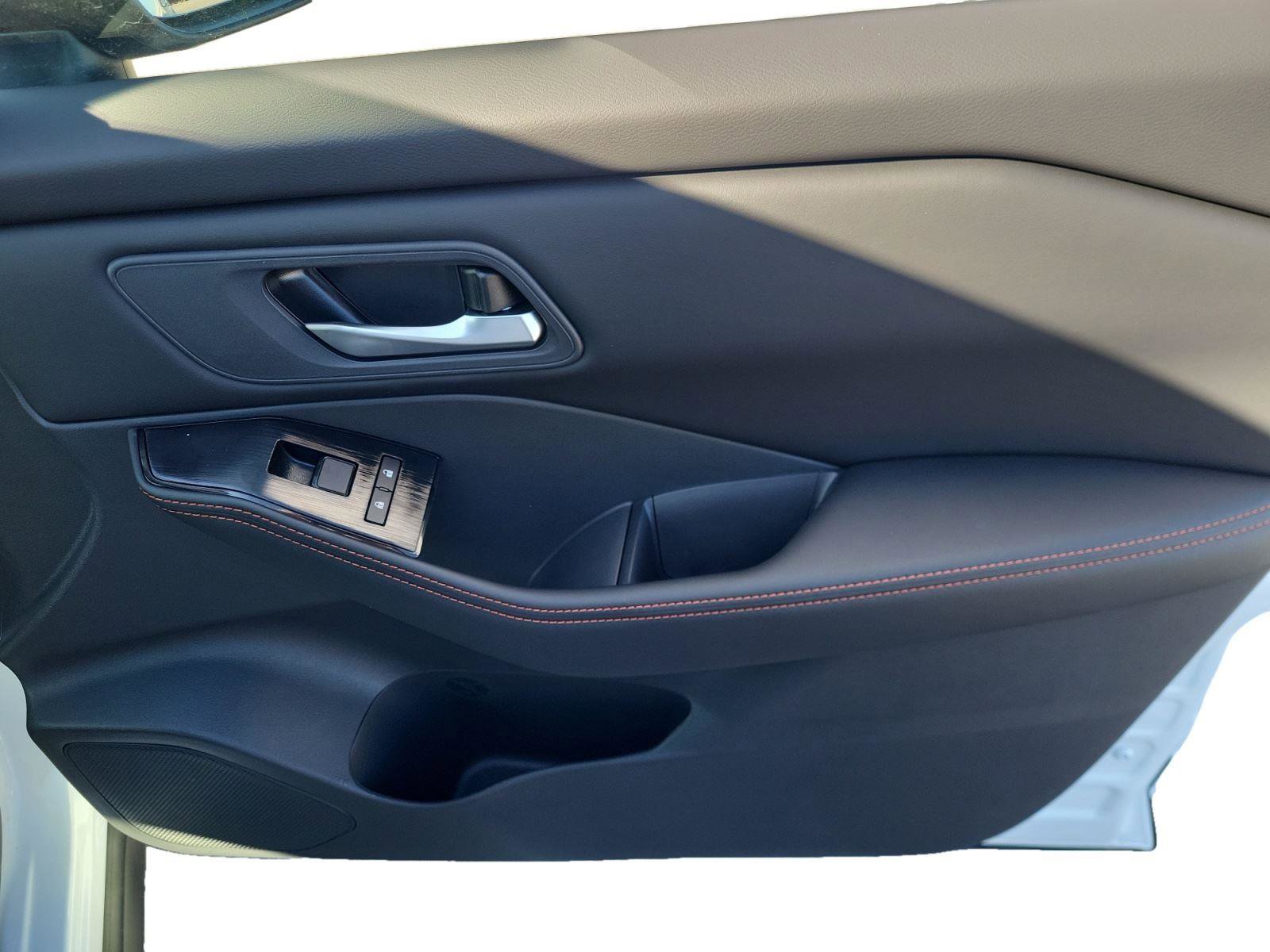 New 2026 Nissan Rogue SV AWD/4WD image 26