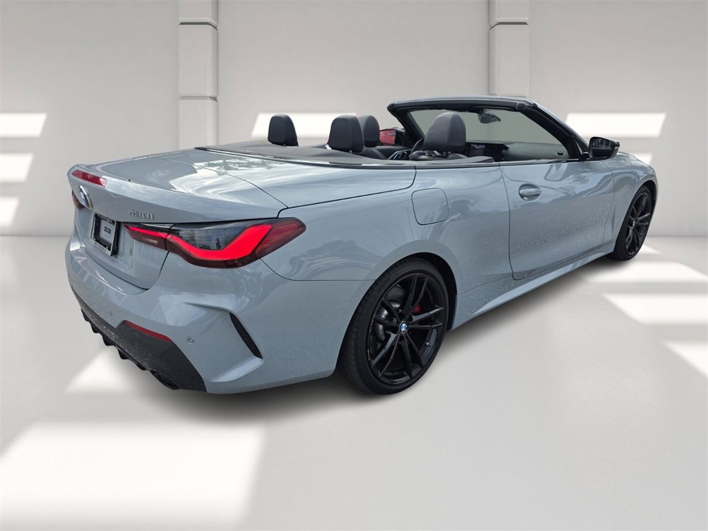 Used 2024 BMW 430i Convertible w/ M Sport Package image 4