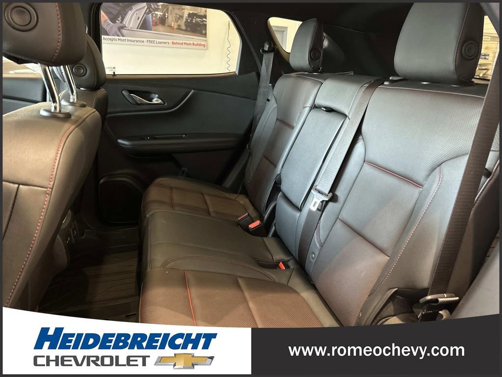 Used 2021 Chevrolet Blazer RS w/ LPO, Floor Liner Package AWD/4WD image 12