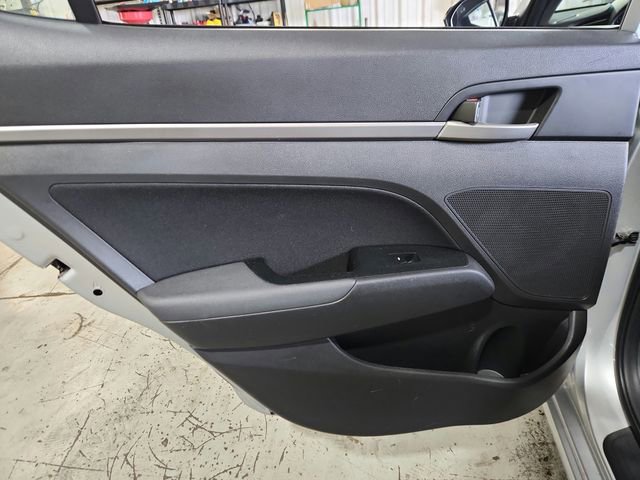 Used 2017 Hyundai Elantra Value Edition w/ Cargo Package FWD image 18