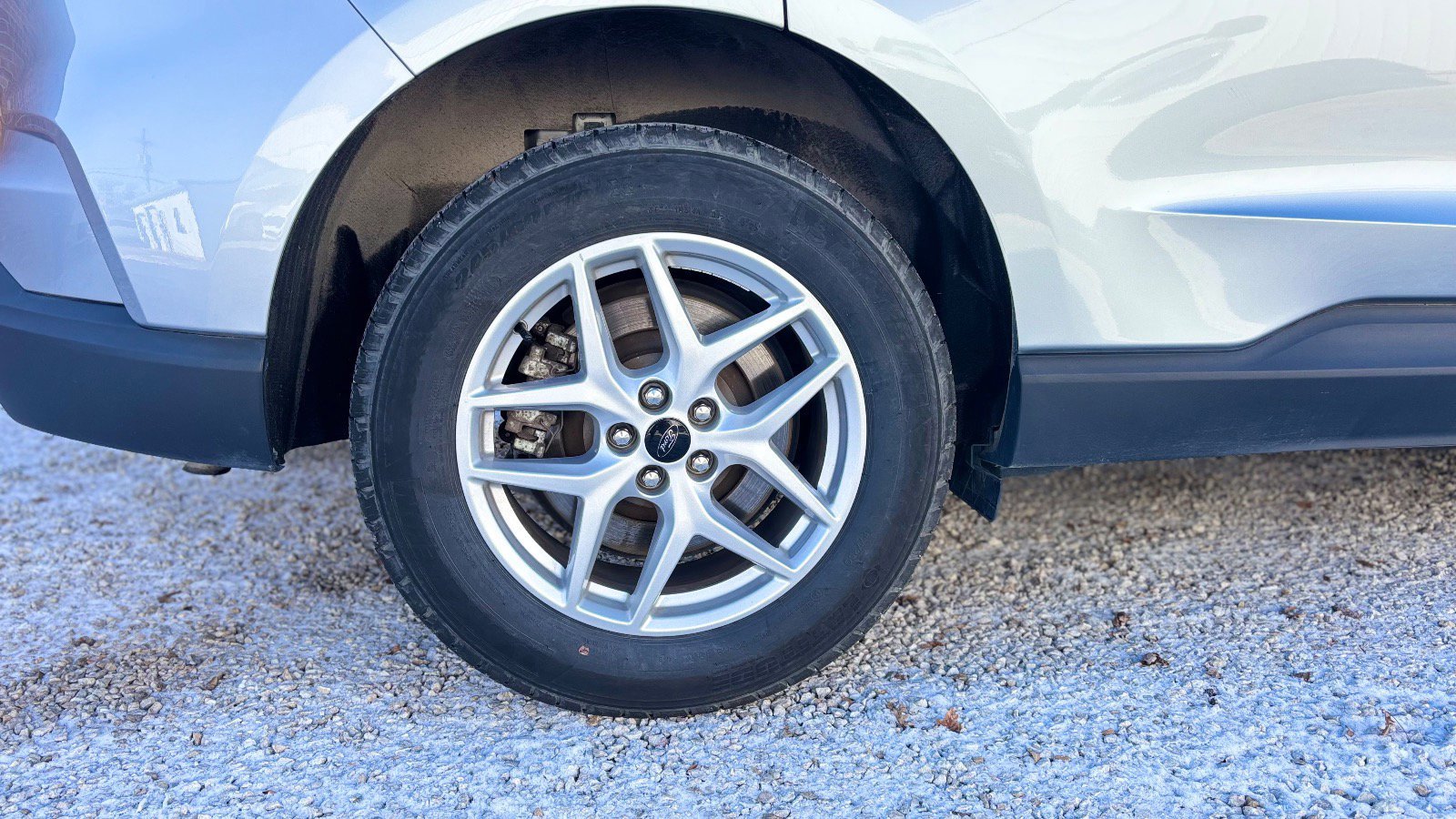 Certified 2024 Ford Edge SEL w/ Convenience Package image 17