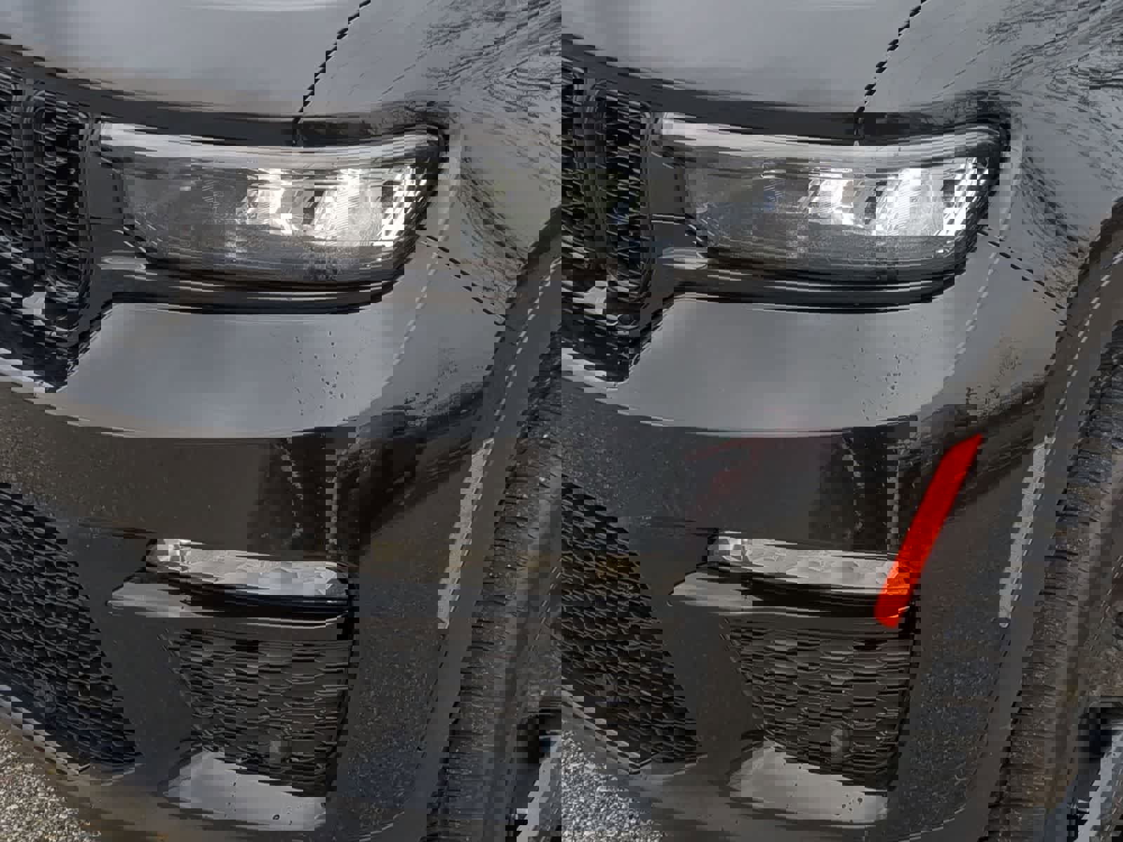 Used 2023 Jeep Grand Cherokee Limited w/ Luxury Tech Group II image 11