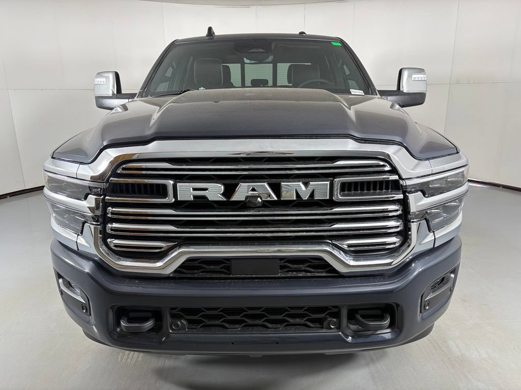 New 2026 RAM 2500 Laramie AWD/4WD image 3