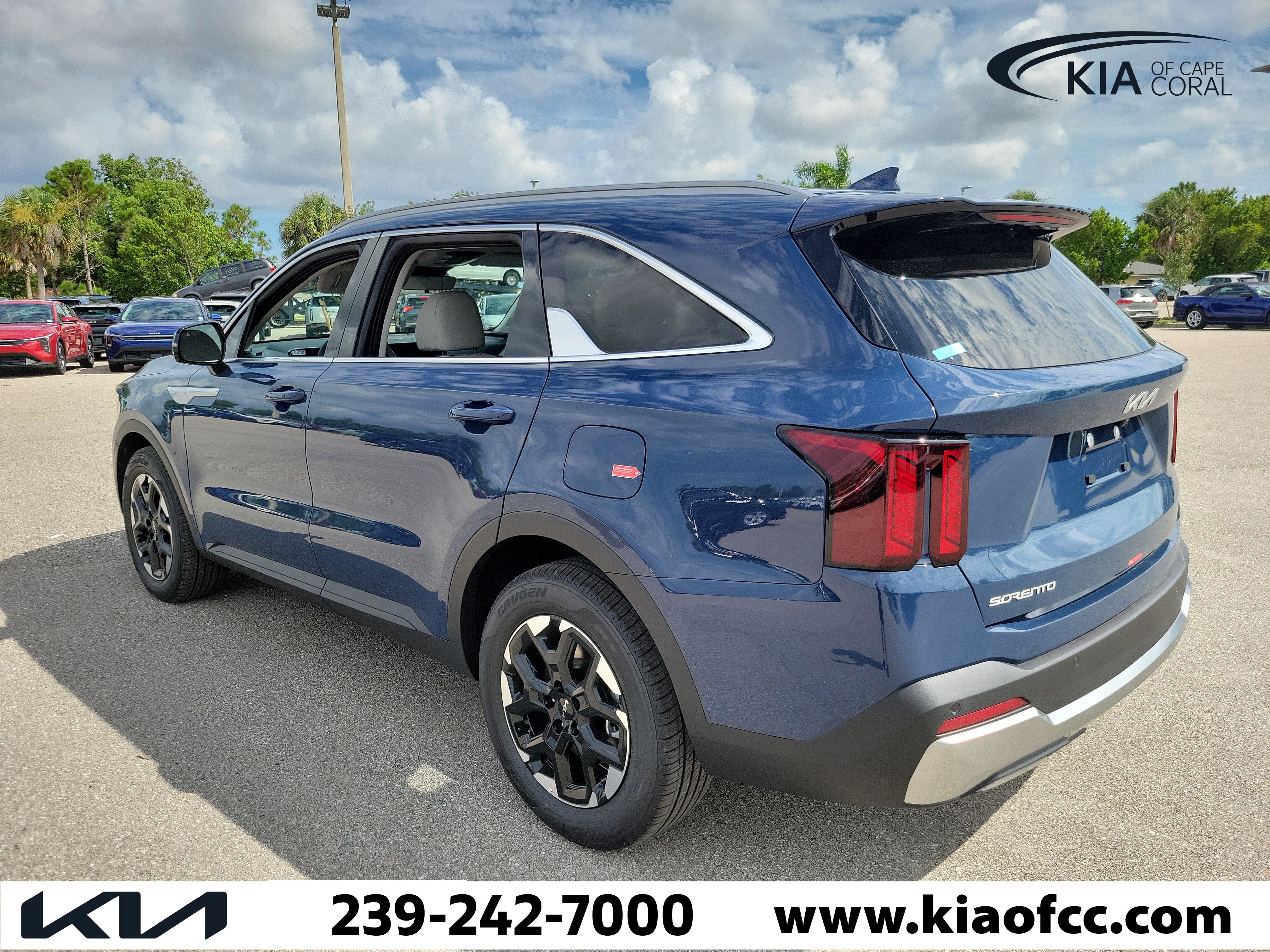 New 2026 Kia Sorento S FWD image 7