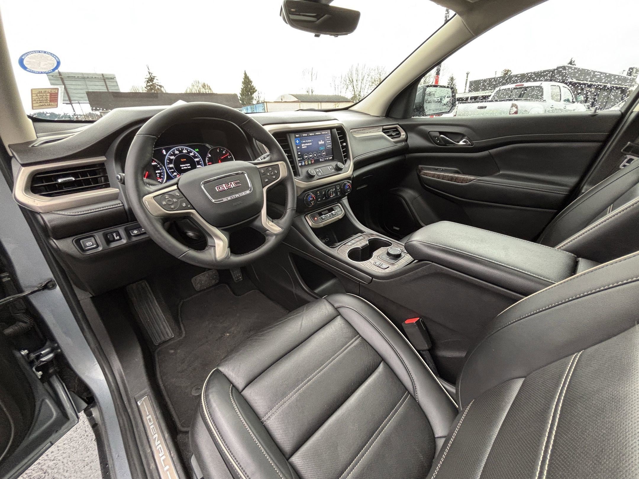 Used 2022 GMC Acadia Denali image 24