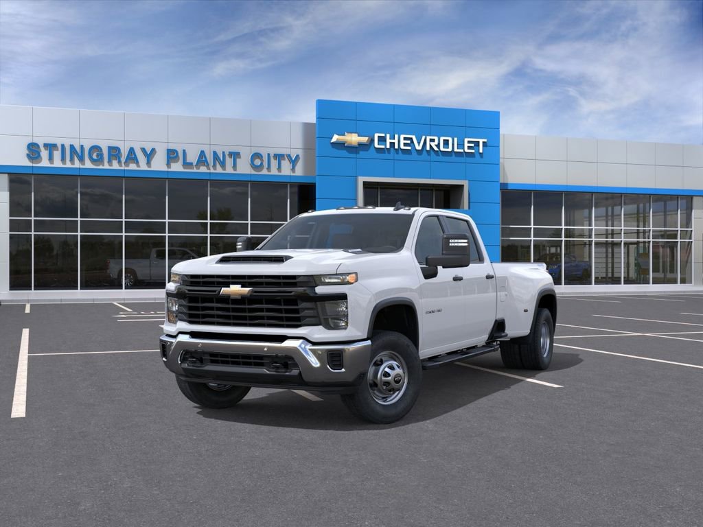Used 2026 Chevrolet Silverado 3500 W/T AWD/4WD image 8