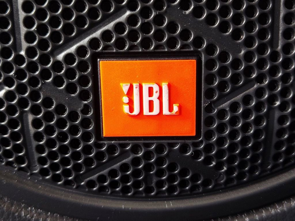 Used 2021 Toyota RAV4 Limited FWD image 28