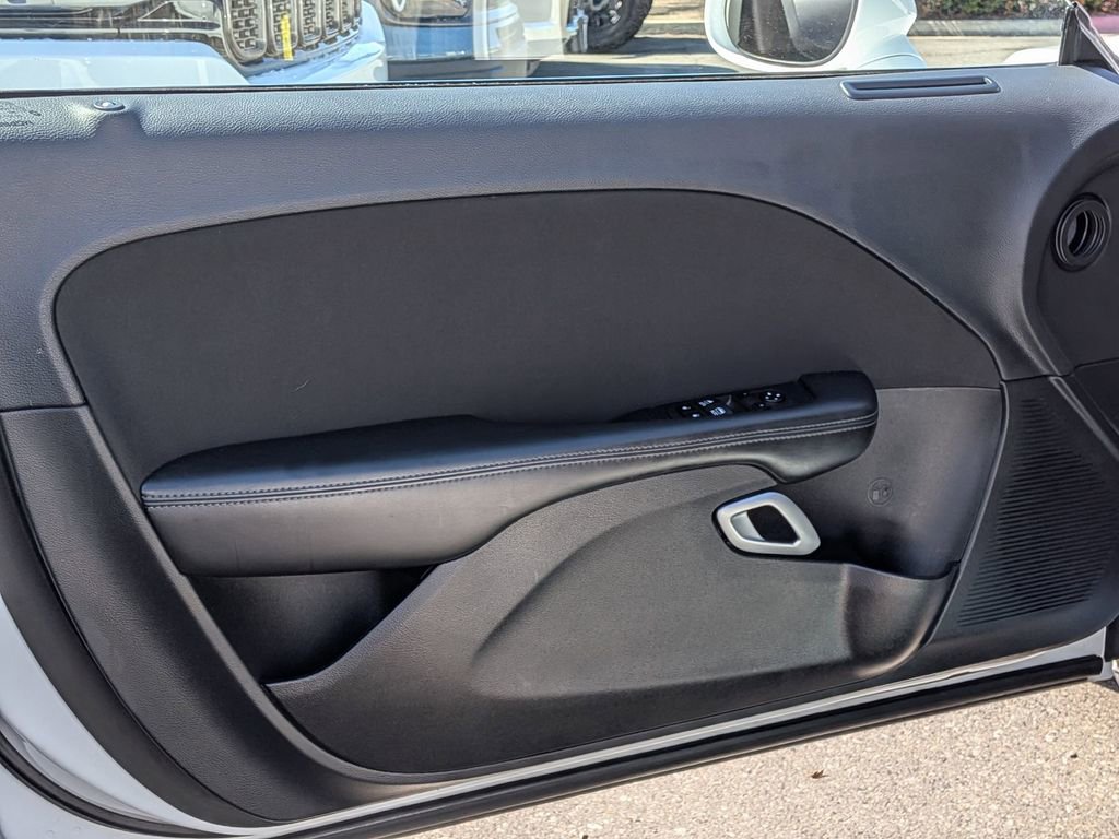 Certified 2022 Dodge Challenger GT RWD image 13