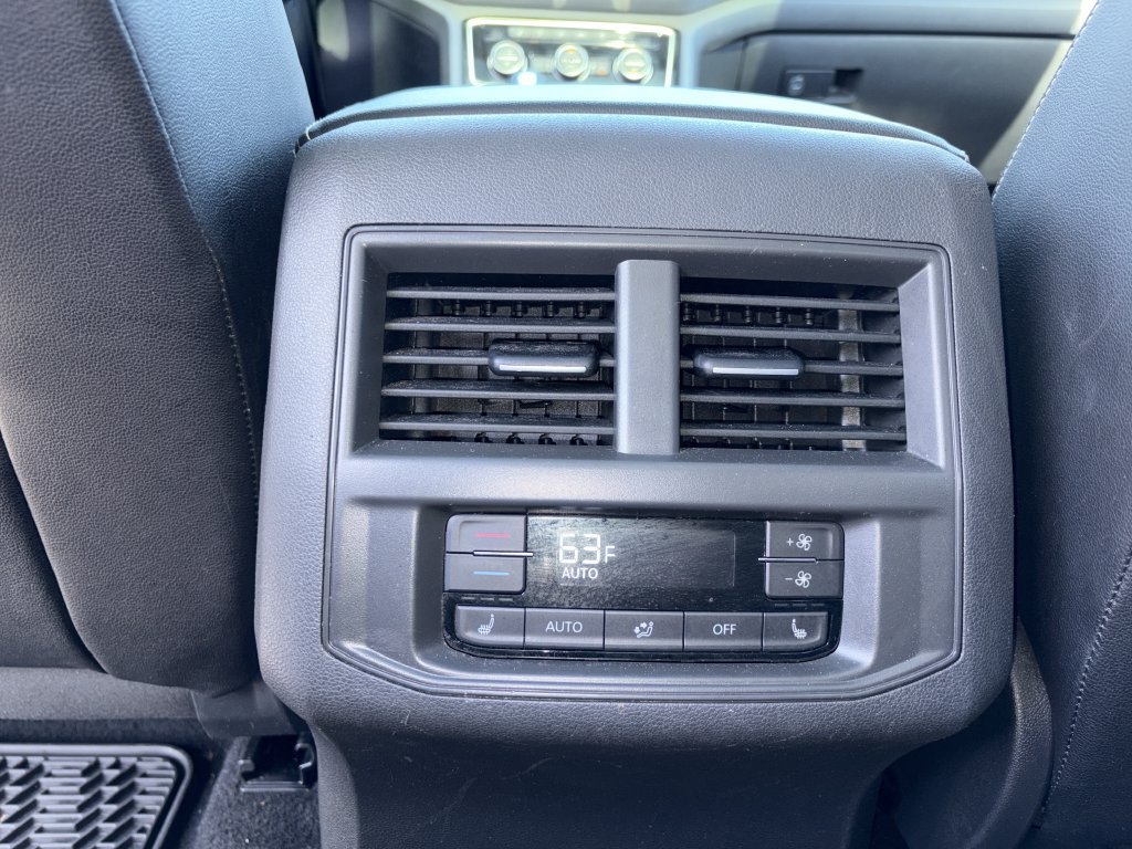 Certified 2023 Volkswagen Atlas SEL Premium AWD/4WD image 24
