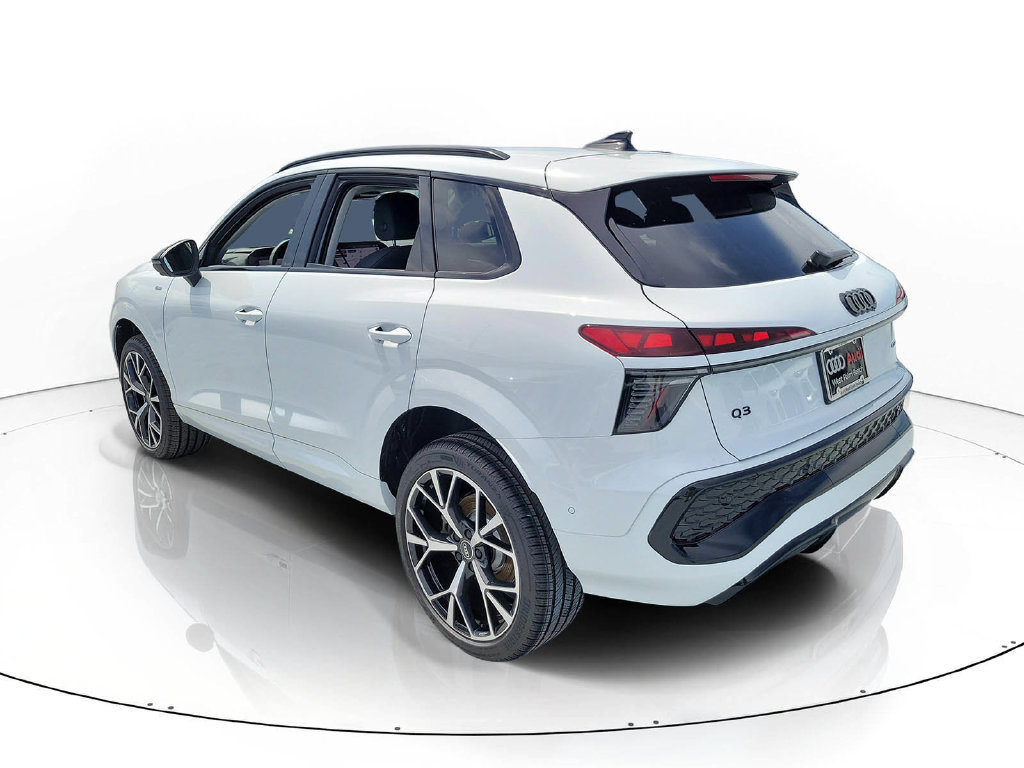 New 2026 Audi Q3 quattro 2.0T AWD/4WD image 3