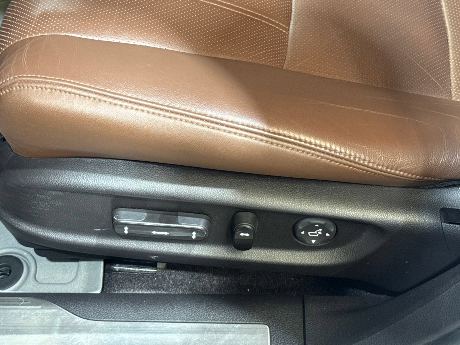 Used 2020 Acura RLX w/ Technology Package FWD image 27