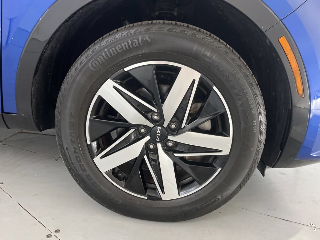 Used 2023 Kia Sorento EX w/ Panoramic Sunroof Package FWD image 18