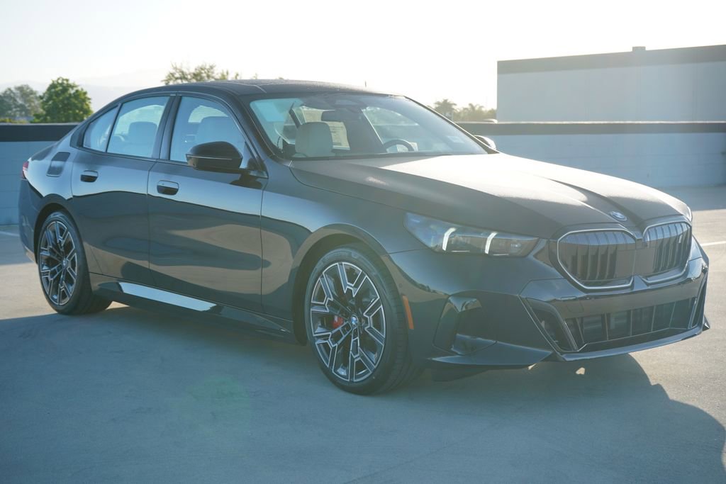 New 2026 BMW i5 eDrive40 w/ M Sport Package image 3