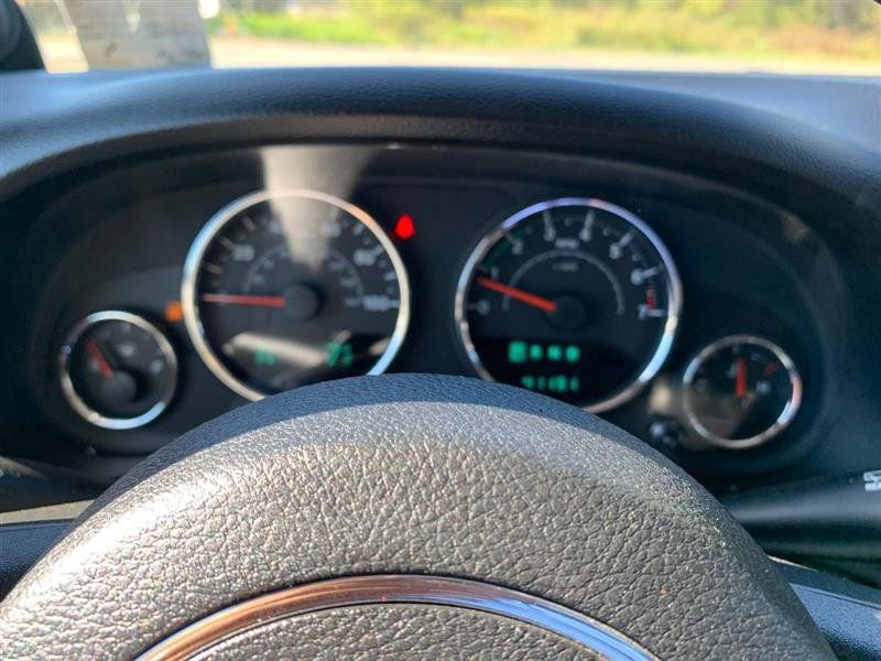 Used 2014 Jeep Wrangler Sport image 28