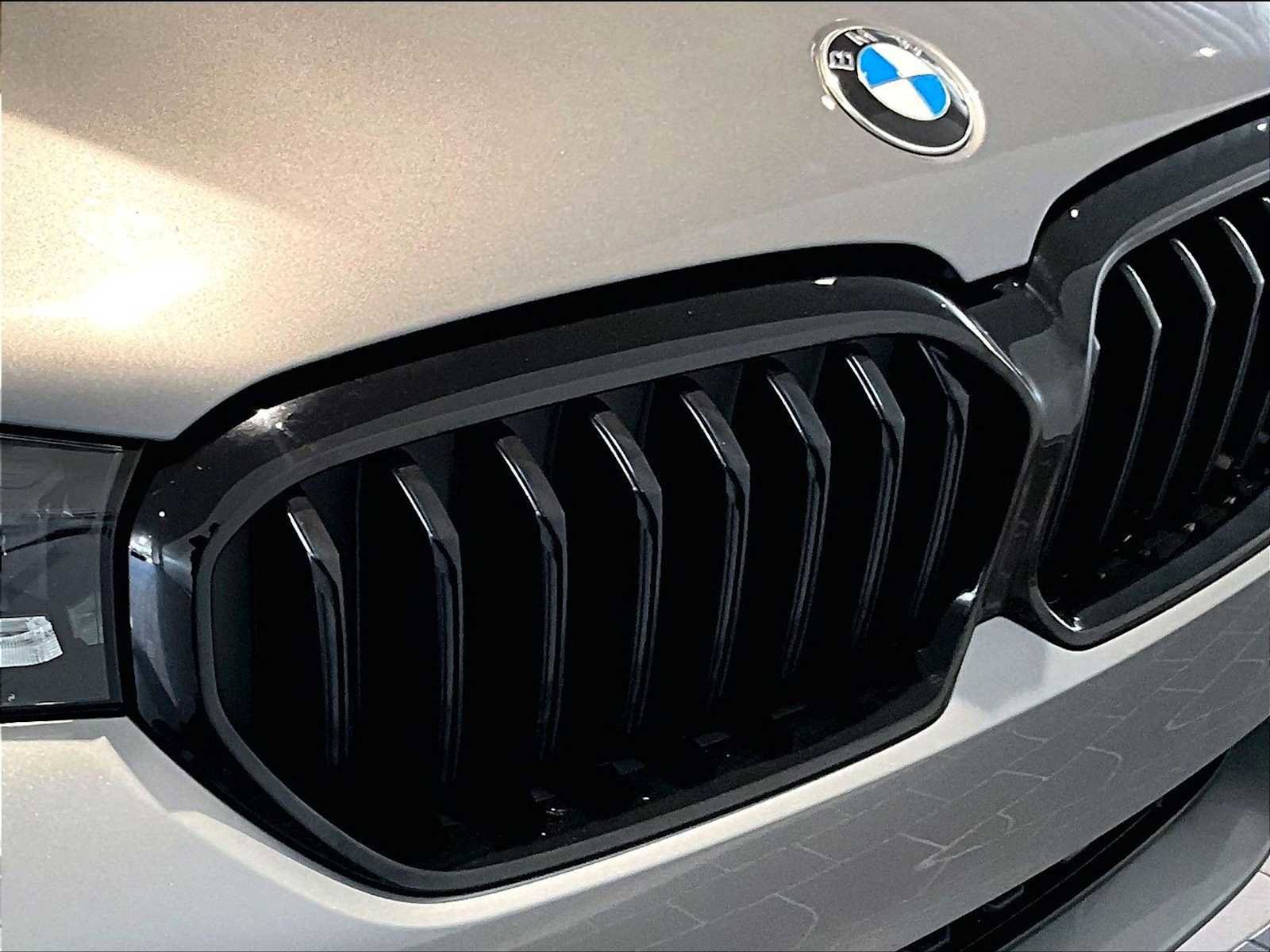 Used 2023 BMW 540i w/ M Sport Package RWD image 33
