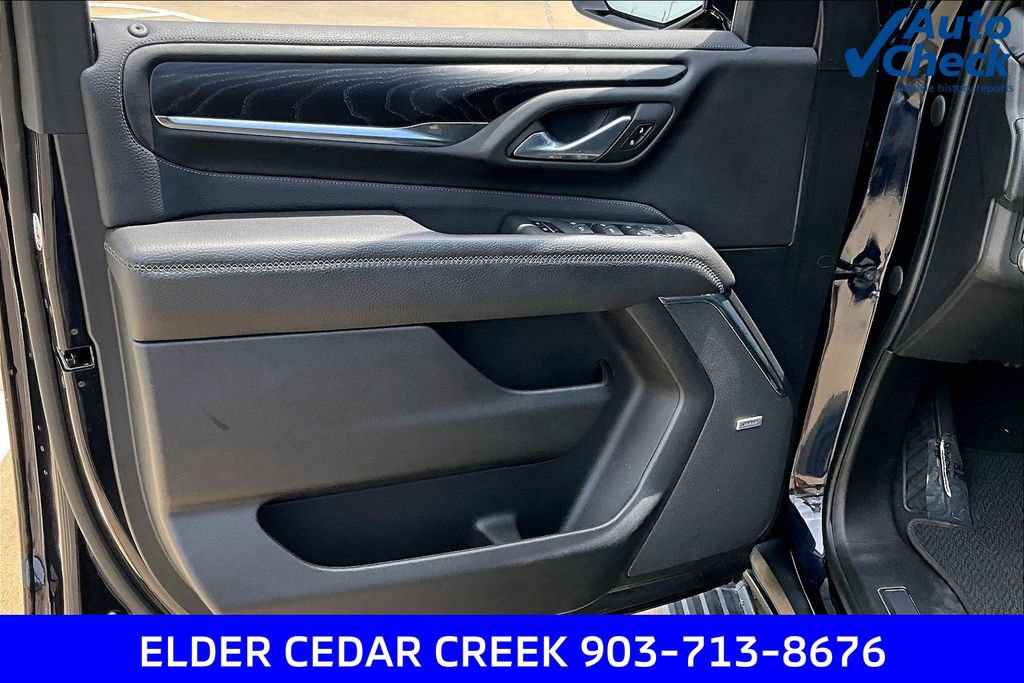 Used 2023 GMC Yukon Denali AWD/4WD image 24